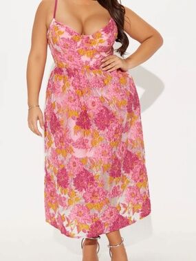 Flower Bed Floral Midi Dress - Fuchsia